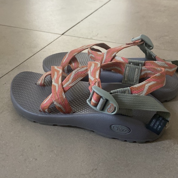 Chacos - Picture 2 of 3